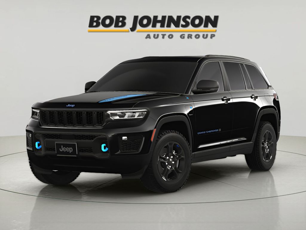 2024 Jeep Grand Cherokee Trailhawk 4xe's photo