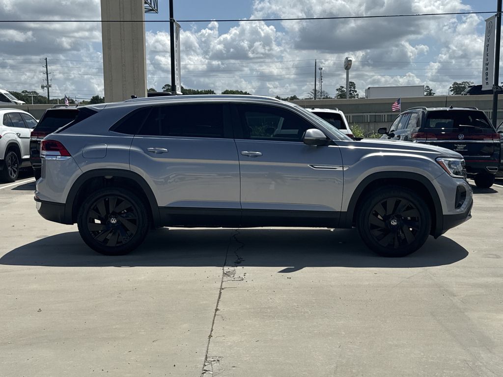 2026 Volkswagen Atlas Cross Sport 2.0T SE w/Technology Silver at DeMontrond Auto Country