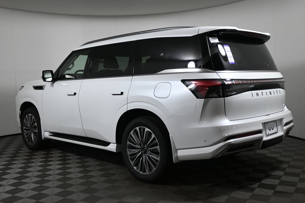 Thumbnail: 2026 INFINITI QX80 - 5