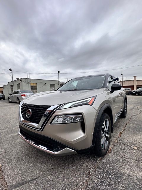 2021 Nissan Rogue Platinum FWD