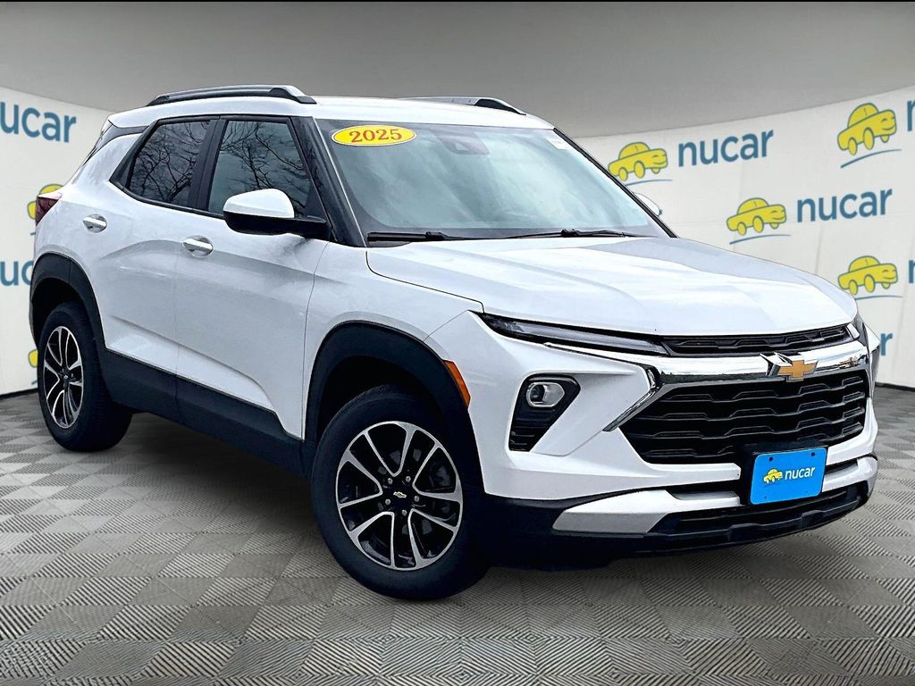 Summit White 2025 Chevrolet Trailblazer LT AWD SUV / Crossover Four-Wheel Drive 9-Speed Automatic