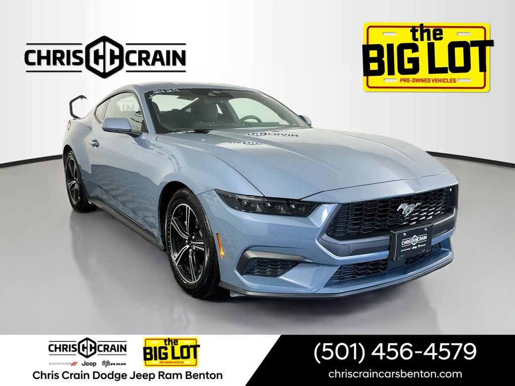 2025 Ford Mustang EcoBoost Fastback RWD