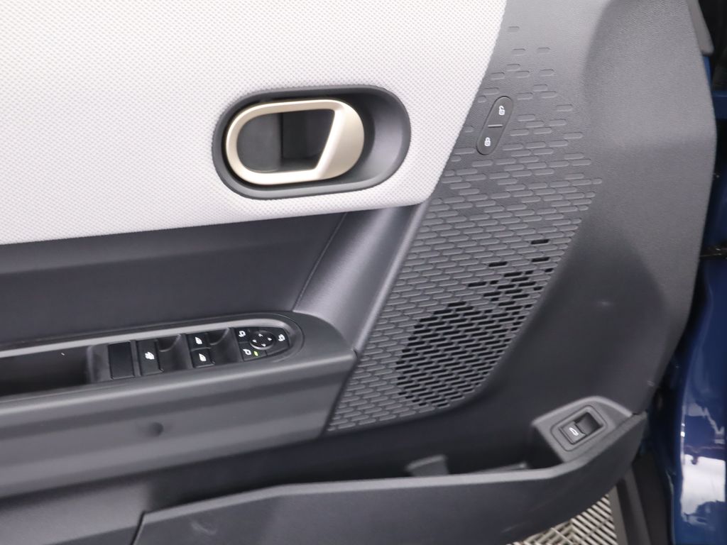 Thumbnail: 2025 MINI Cooper Convertible - 32