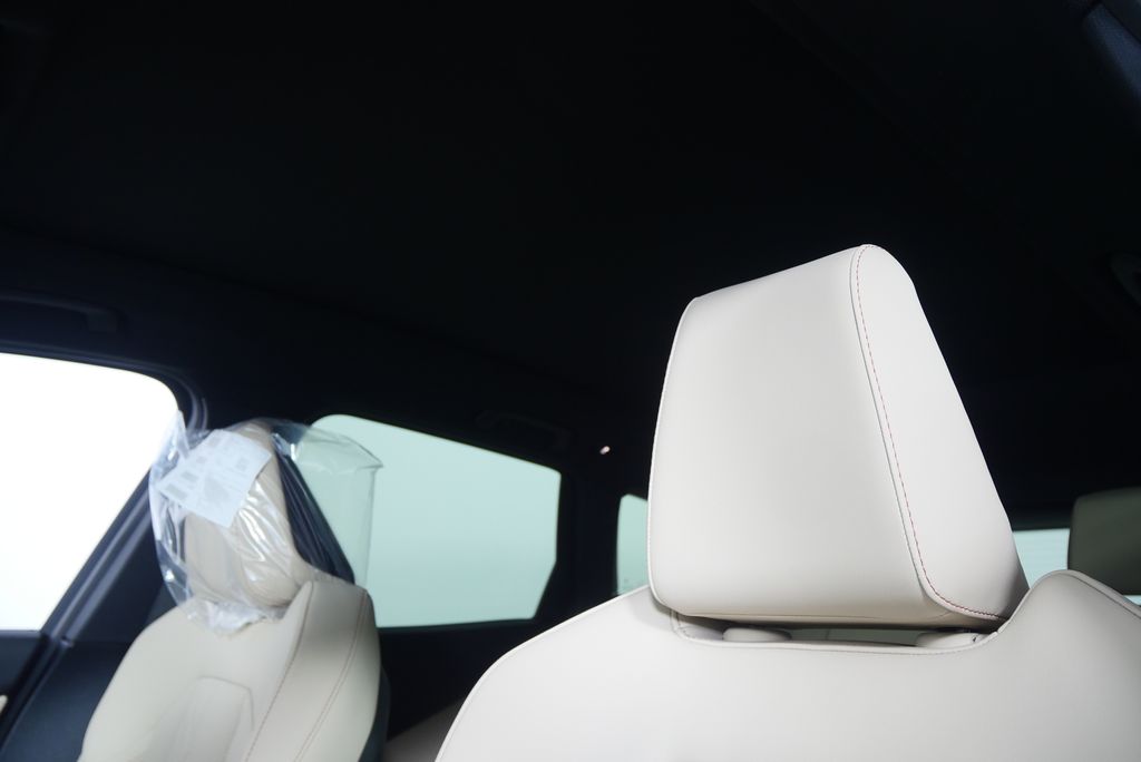 Thumbnail: 2026 BMW X3 - 12