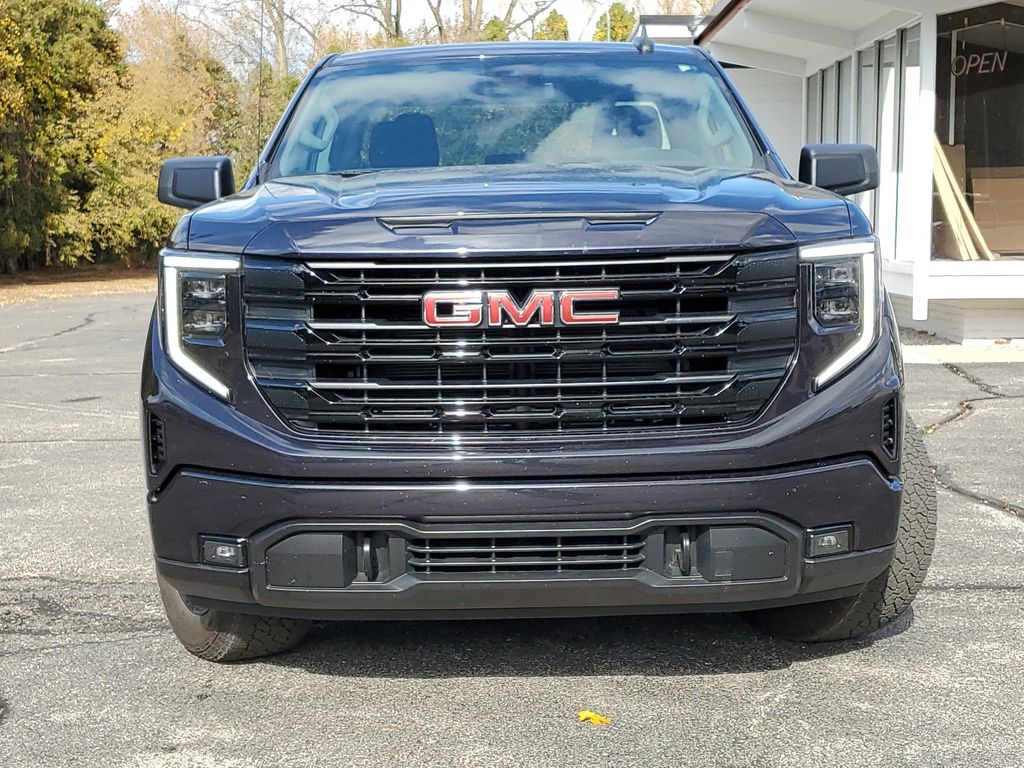 2023 GMC Sierra 1500 Elevation 2