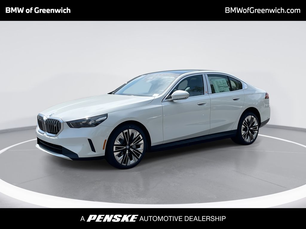 Thumbnail: 2027 BMW i5 - 1