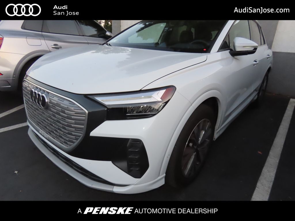 Thumbnail: 2023 Audi Q4 e-tron - 1