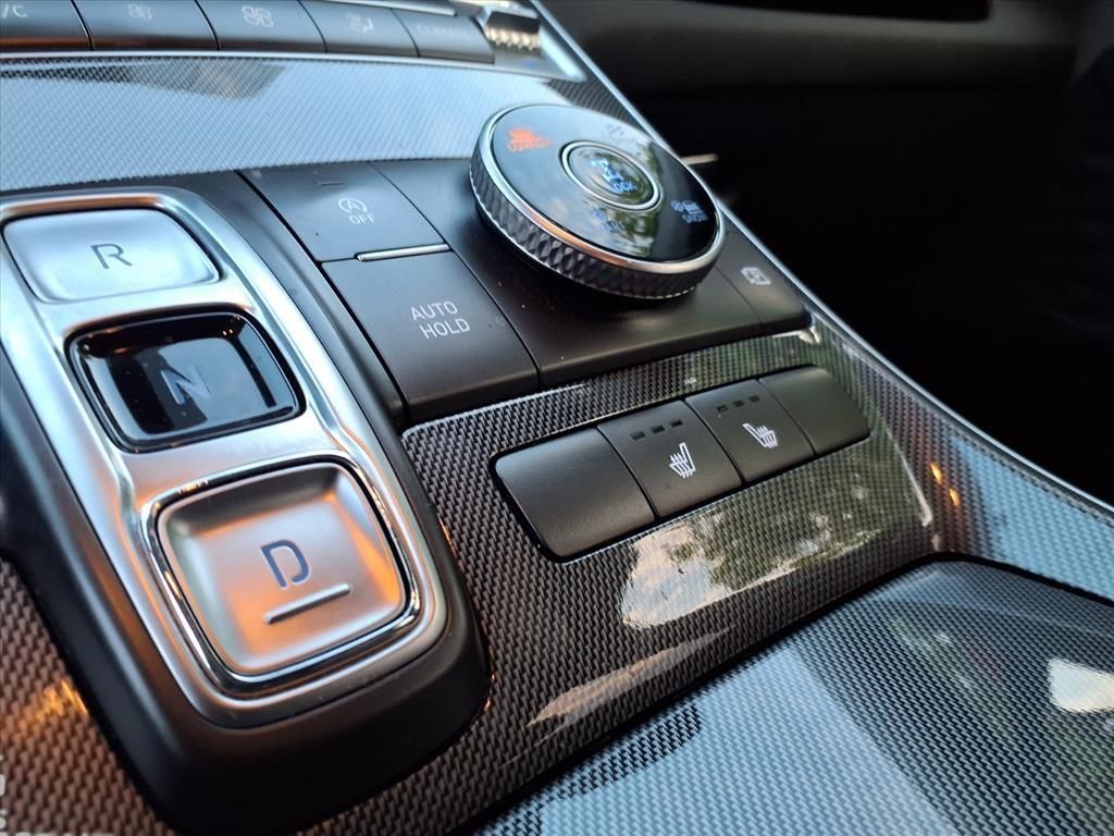 used 2022 Hyundai Santa Fe car, priced at $17,898