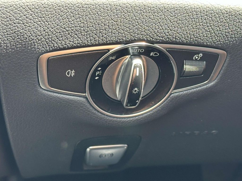 2023 Mercedes-Benz E-Class E 350 23