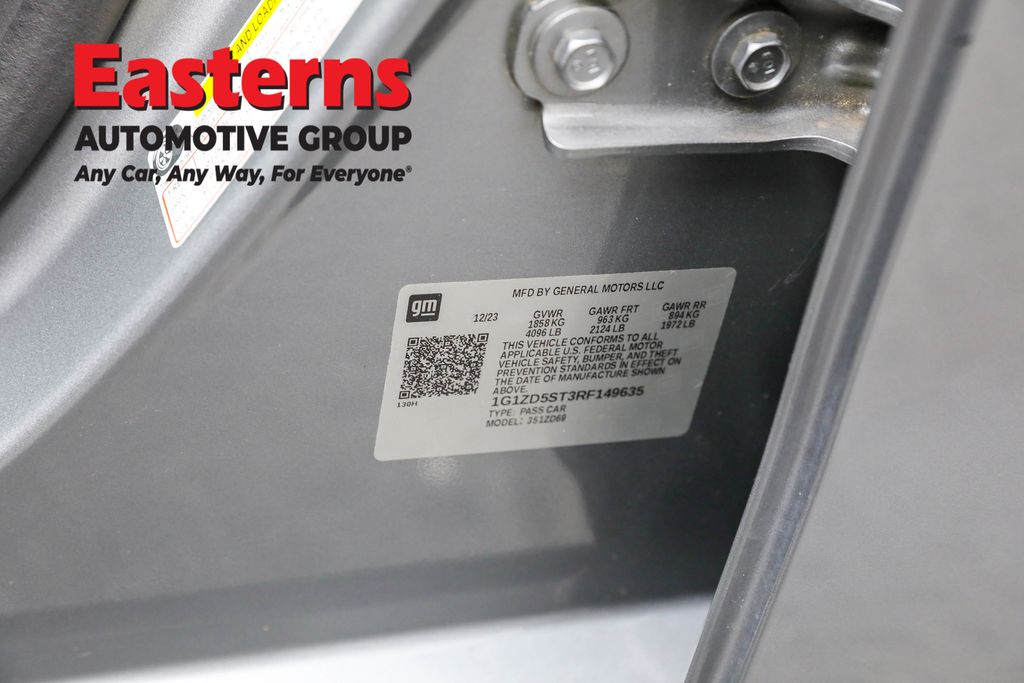 Used 2024 Gray Chevrolet LT image 34