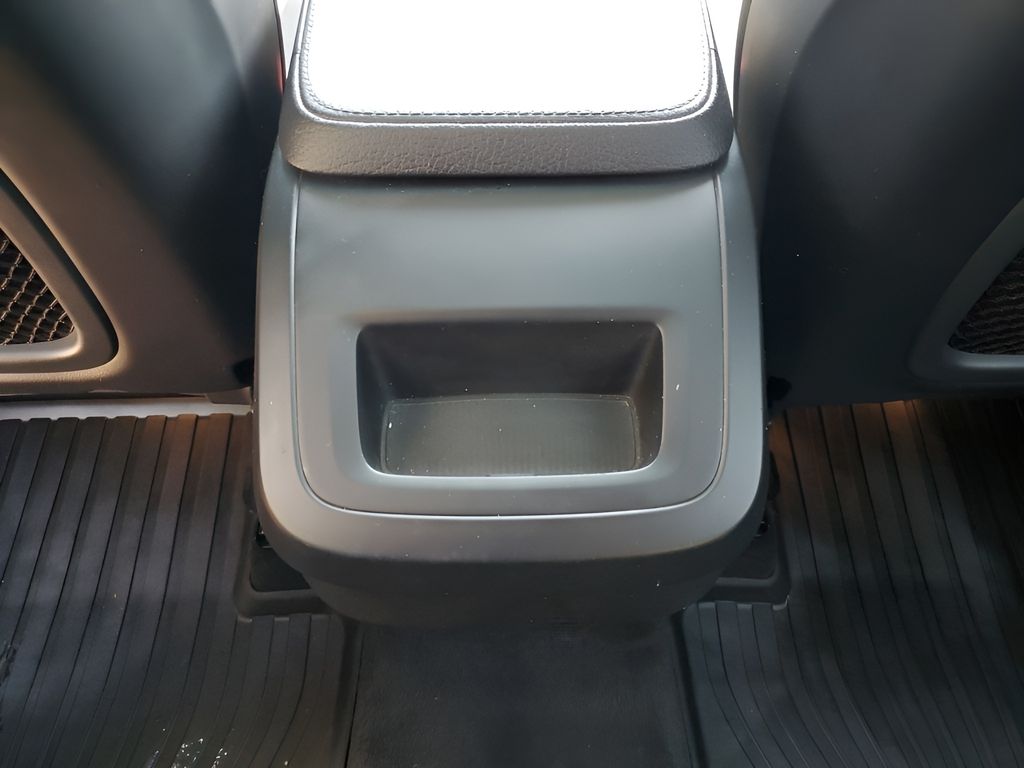 Used Car 2017 Volvo Xc90  T5 Momentum For Sale Under $15,000 In Austin, Texas