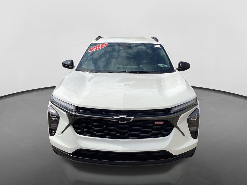Used 2024 Chevrolet Trax SUV