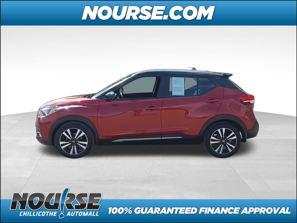 2020 Nissan Kicks SR photo