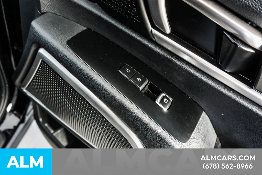 Used 2025 Black Kia S image 46