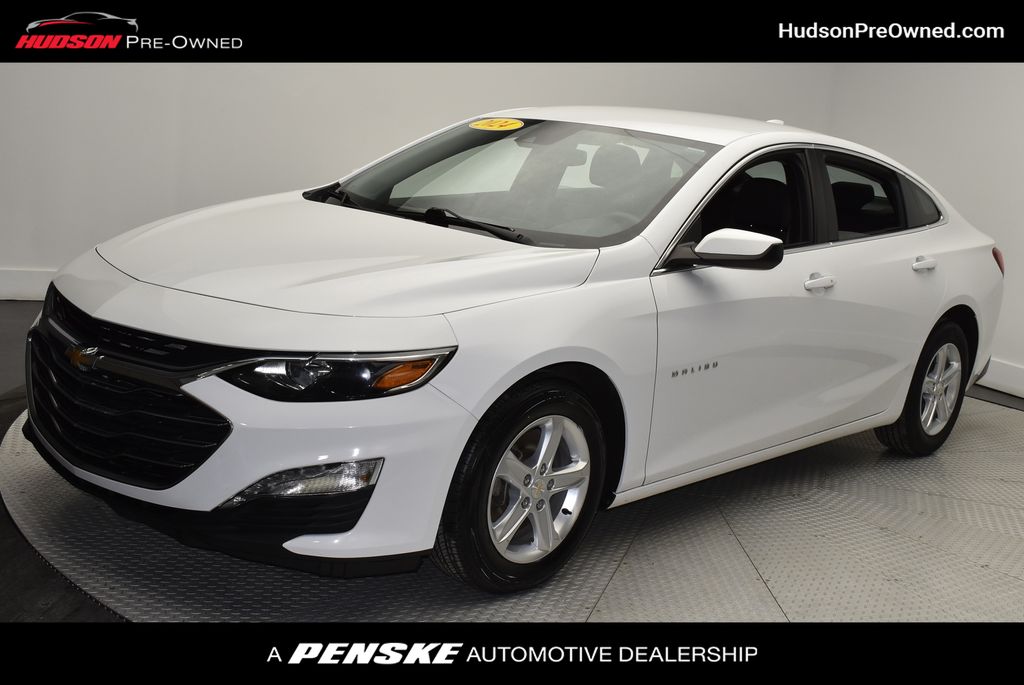 Thumbnail: 2024 Chevrolet Malibu - 1