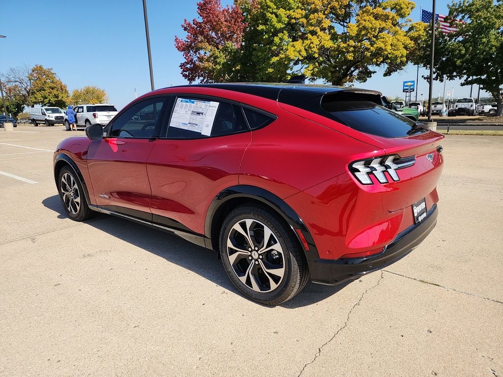 2023 Ford Mustang Mach-E Premium photo