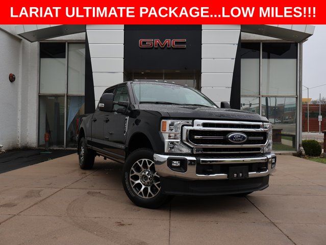 Black 2020 Ford F-250 Super Duty Lariat Crew Cab 4WD Pickup Truck Four-Wheel Drive Automatic