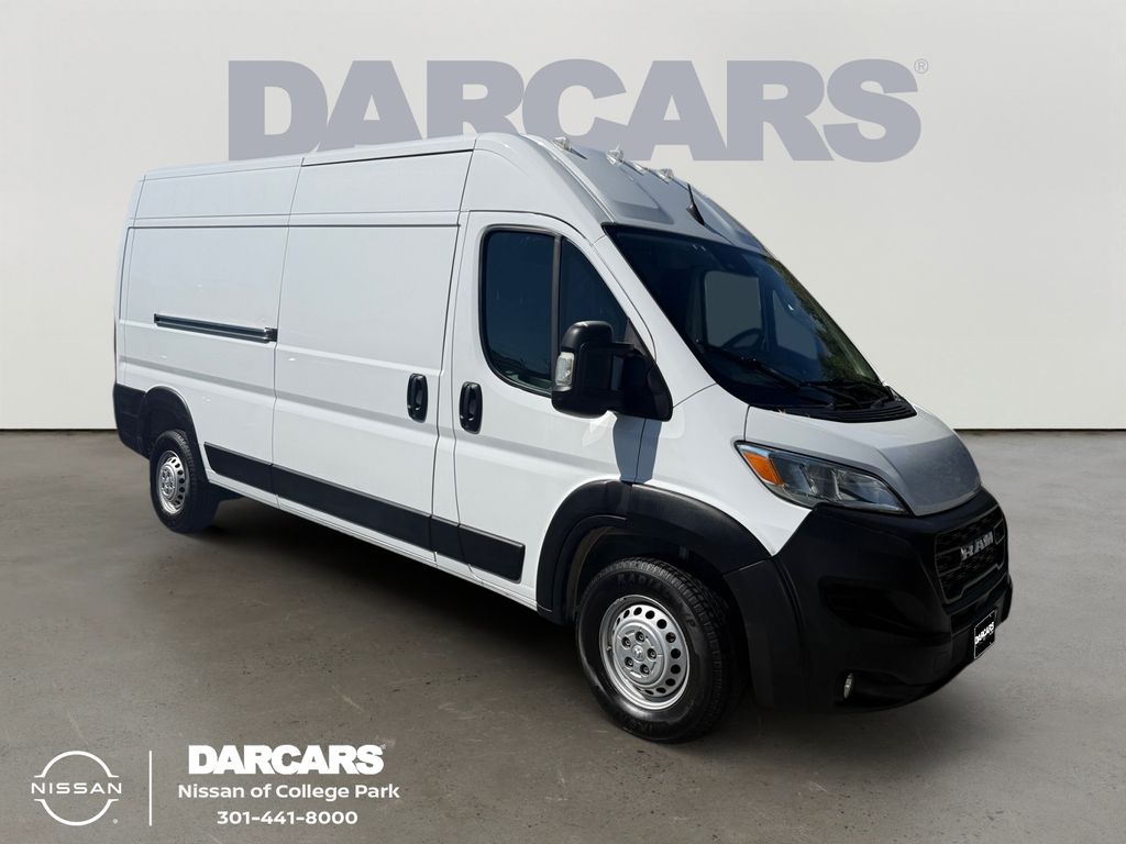 Bright White Clearcoat 2025 RAM ProMaster Van 9-Speed Automatic