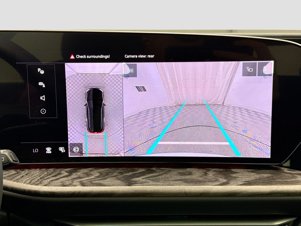 Thumbnail: 2025 Audi Q5 - 15