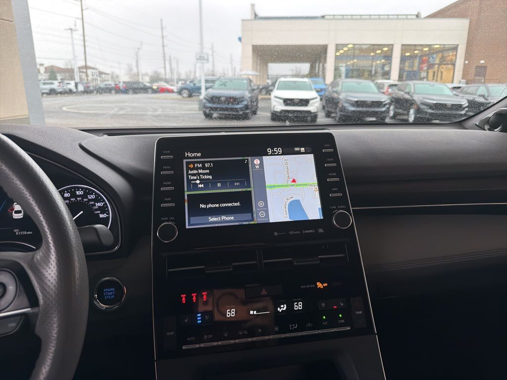 Thumbnail: 2021 Toyota Avalon - 15