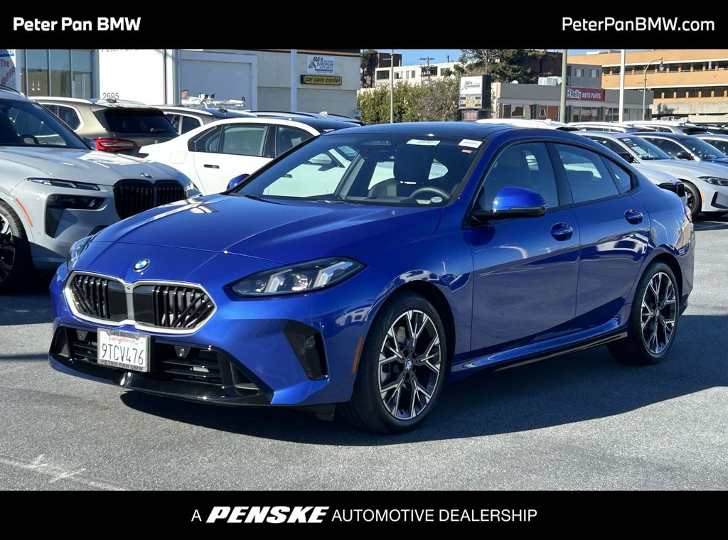 Thumbnail: 2025 BMW 2 Series - 1