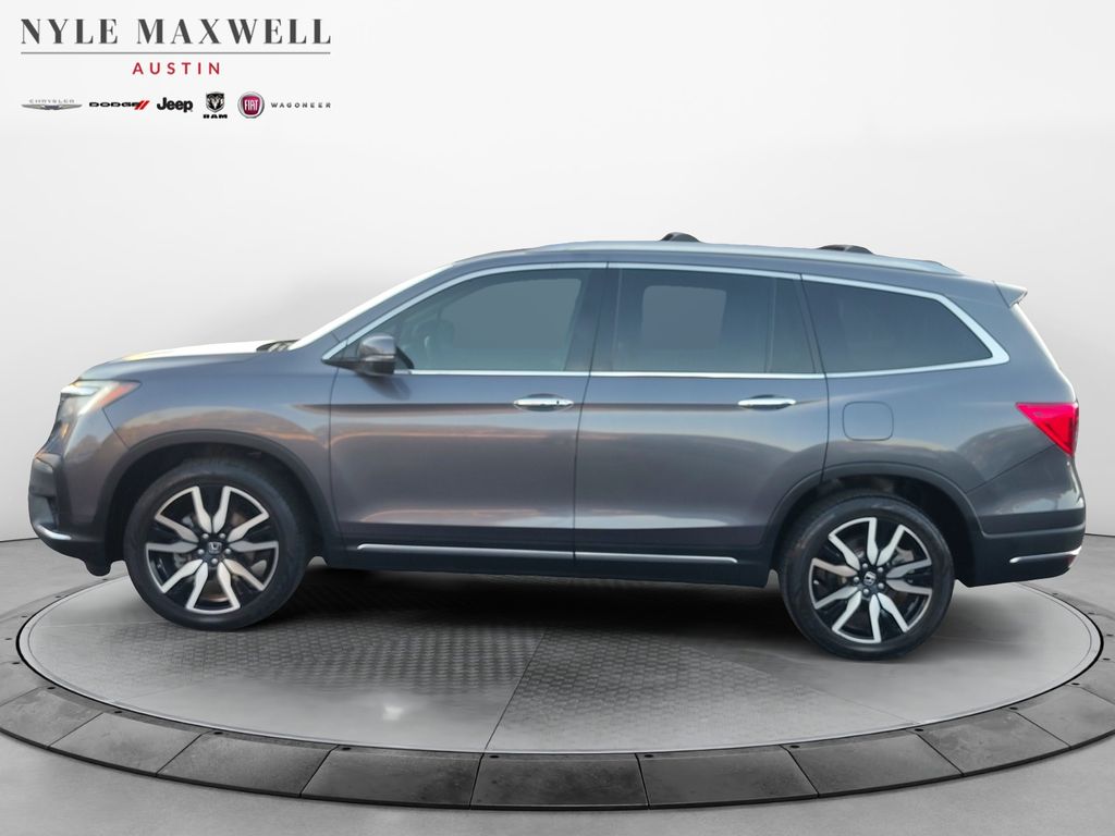 Used Car 2022 Honda Pilot  Touring For Sale Under $30,000 In Austin, Texas