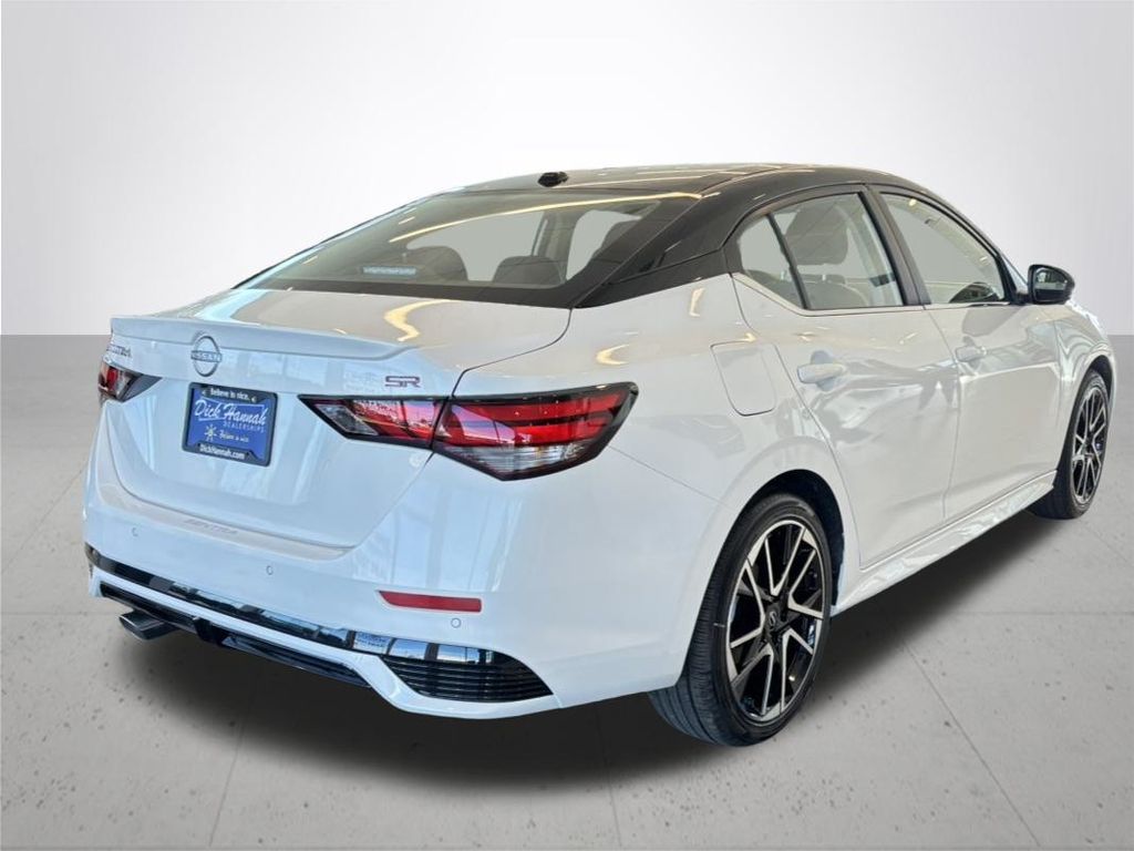 2025 Nissan Sentra SR