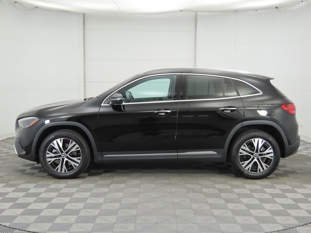 Thumbnail: 2025 Mercedes-Benz GLA - 8