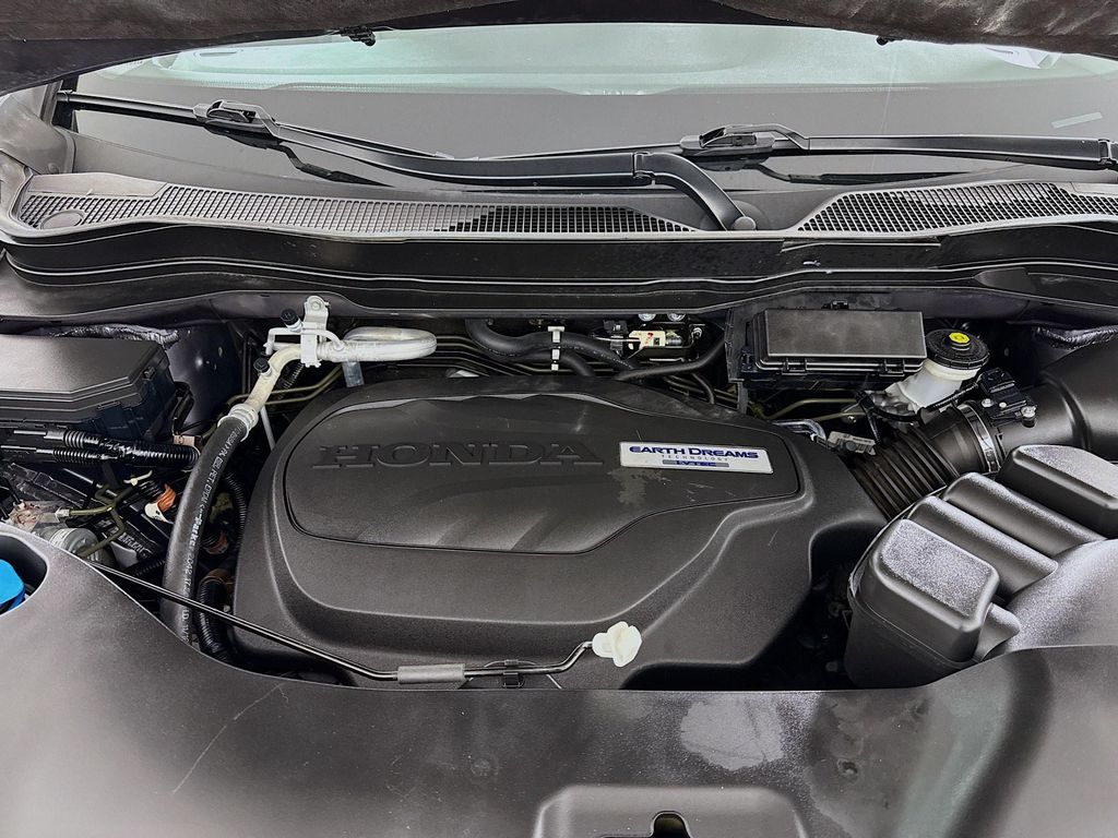 Thumbnail: 2018 Honda Pilot - 30