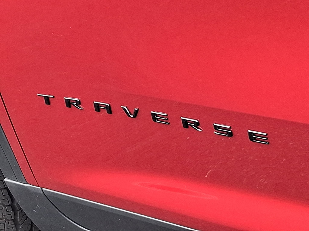 Thumbnail: 2025 Chevrolet Traverse - 32