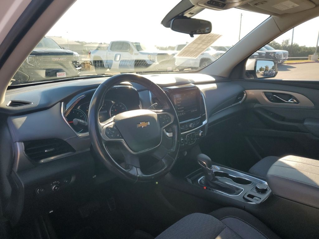 Used Car 2021 Chevrolet Traverse  Lt For Sale Under $25,000 In Austin, Texas