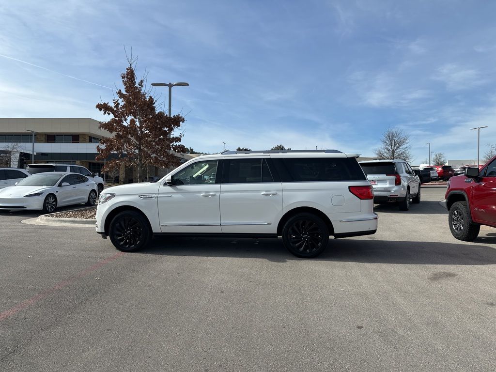 Used Car 2020 Lincoln Navigator L  L Reserve For Sale Under $35,000 In Austin, Texas
