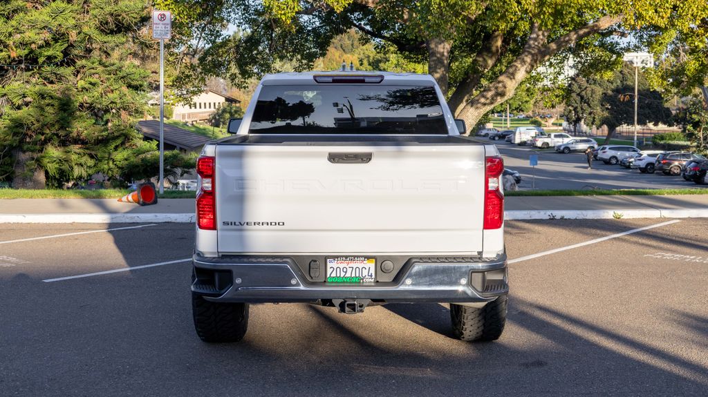 Used 2025 Chevrolet Silverado 1500 WT 4D Crew Cab