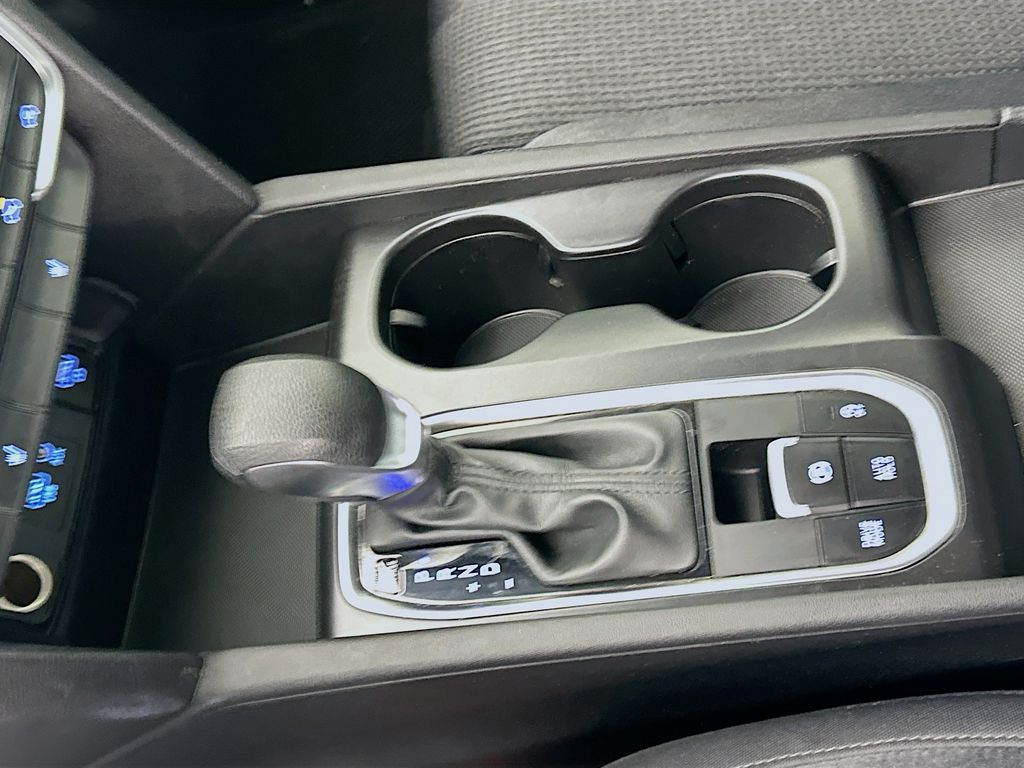 Thumbnail: 2019 Hyundai Santa Fe - 16