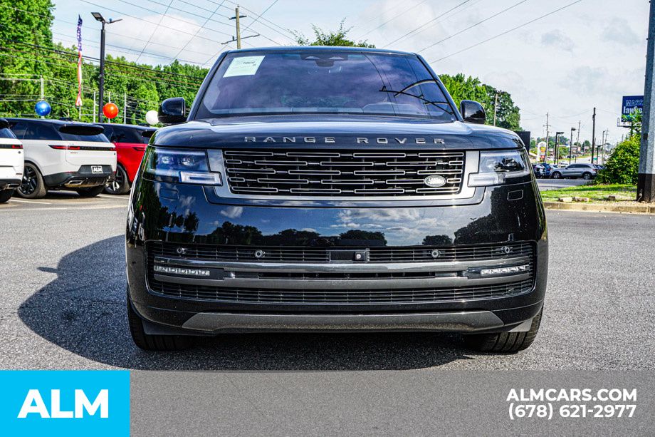 Used 2023 Black Land Rover SE image 10