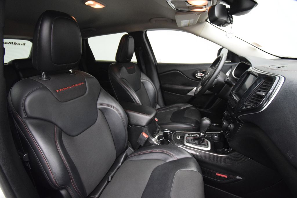 used 2017 Jeep Cherokee car, priced at $18,595