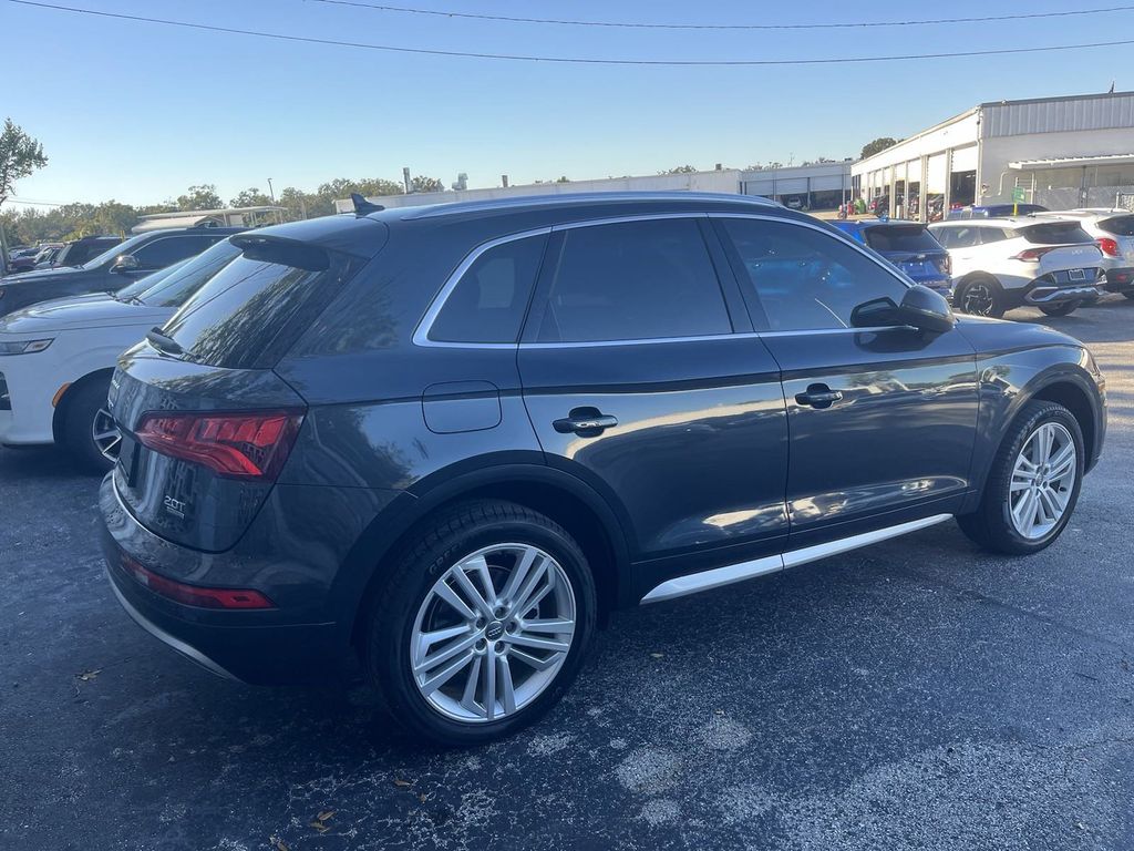 2018 Audi Q5 2.0T Premium Plus 3