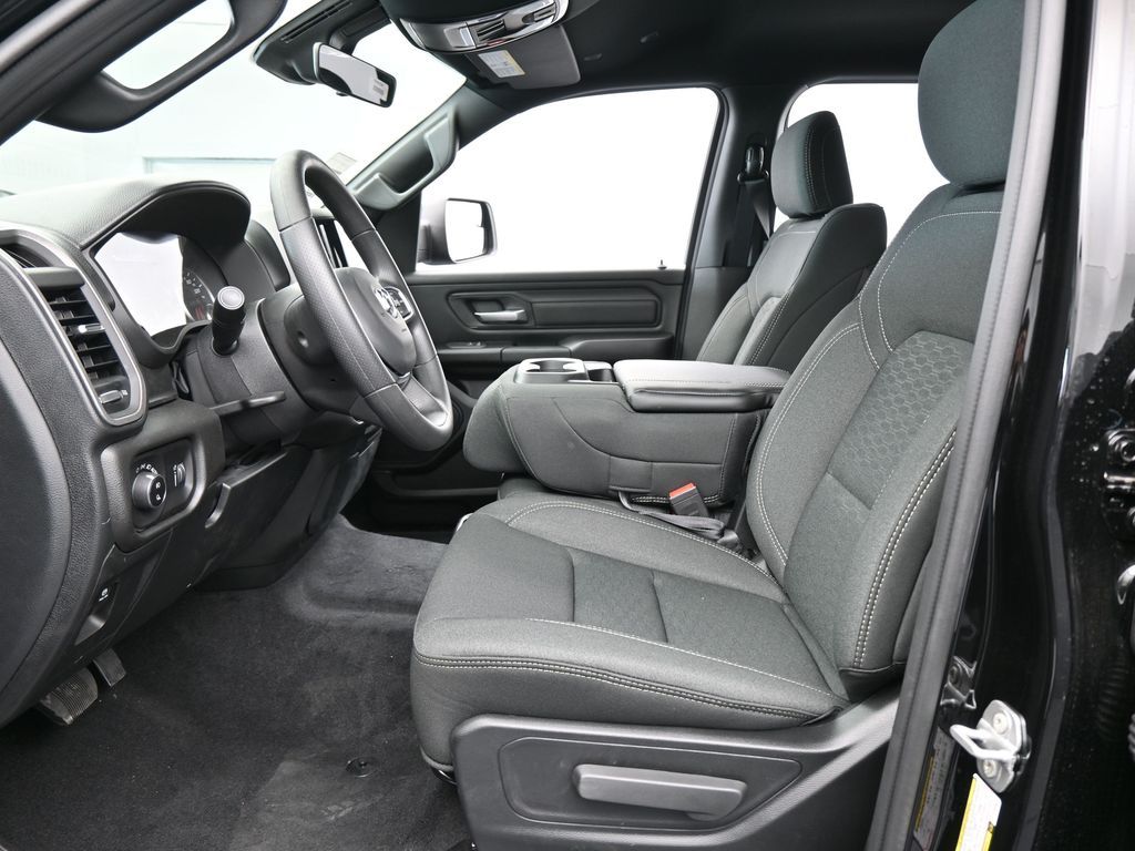 New 2026 Diamond Black Crystal Pearlcoat Ram Warlock image 11