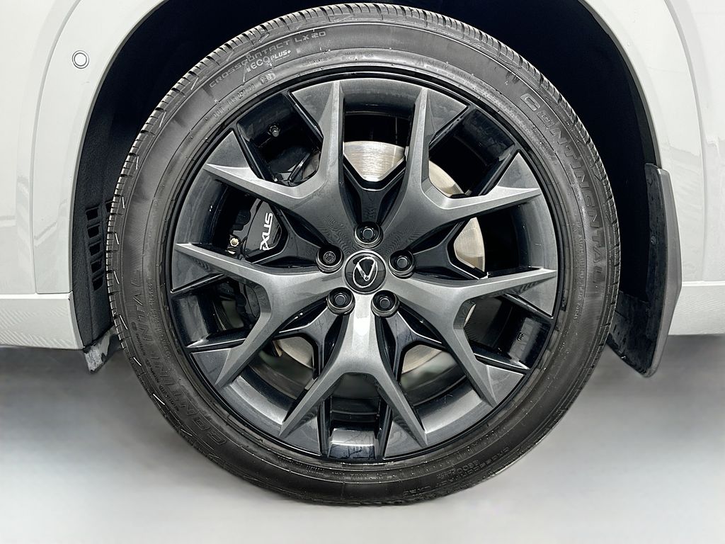 Thumbnail: 2024 Lexus TX - 32