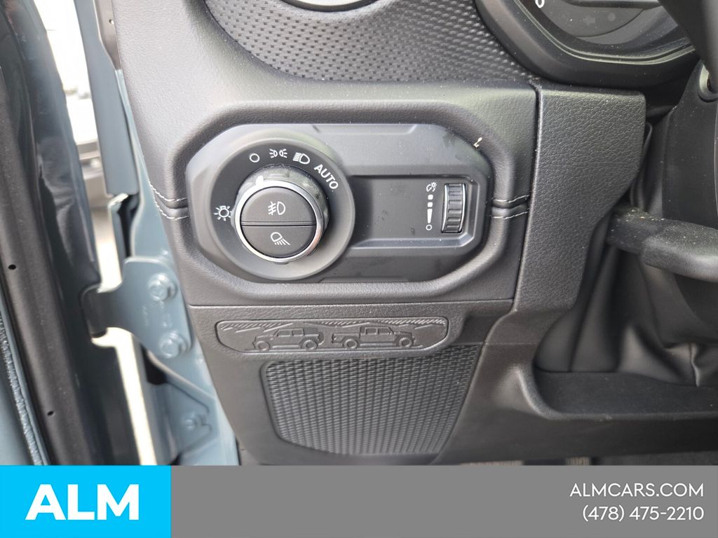 Used 2025 Gray Jeep Rubicon image 25
