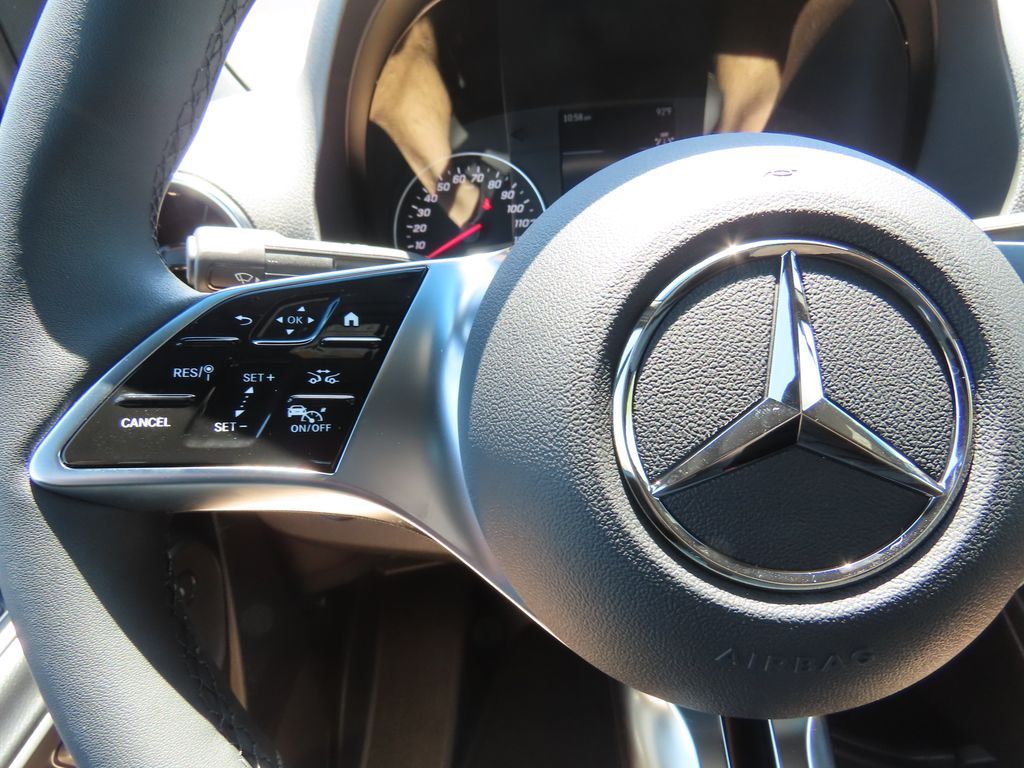 Thumbnail: 2025 Mercedes-Benz Sprinter - 12