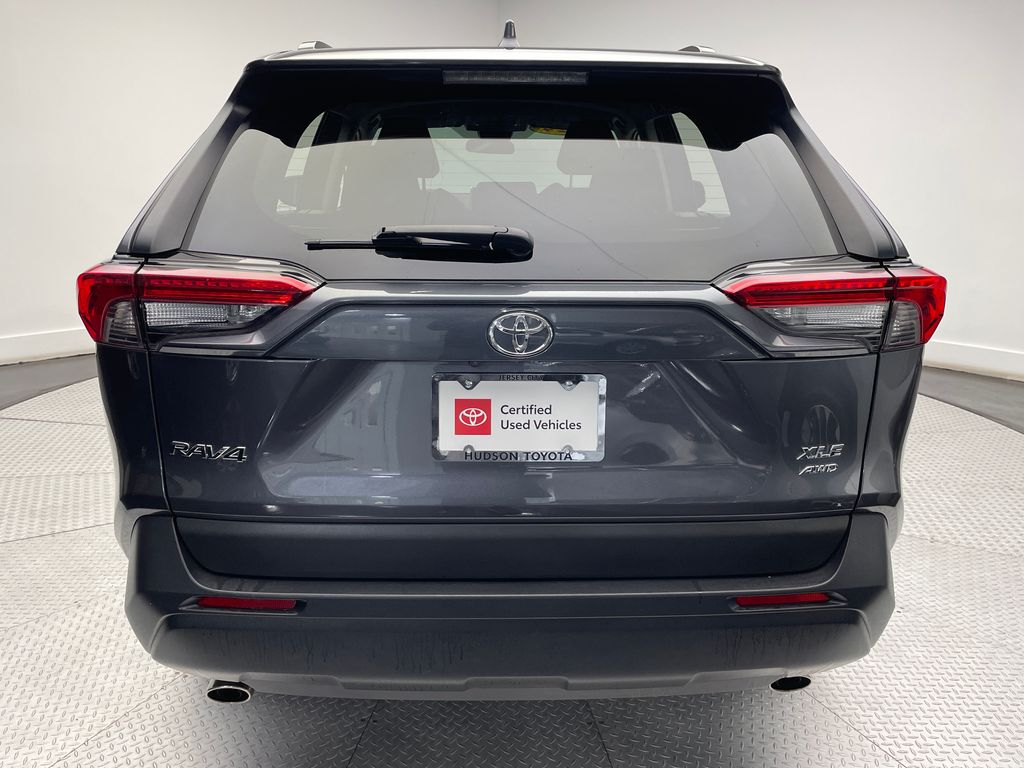 2024 Toyota RAV4 XLE 6