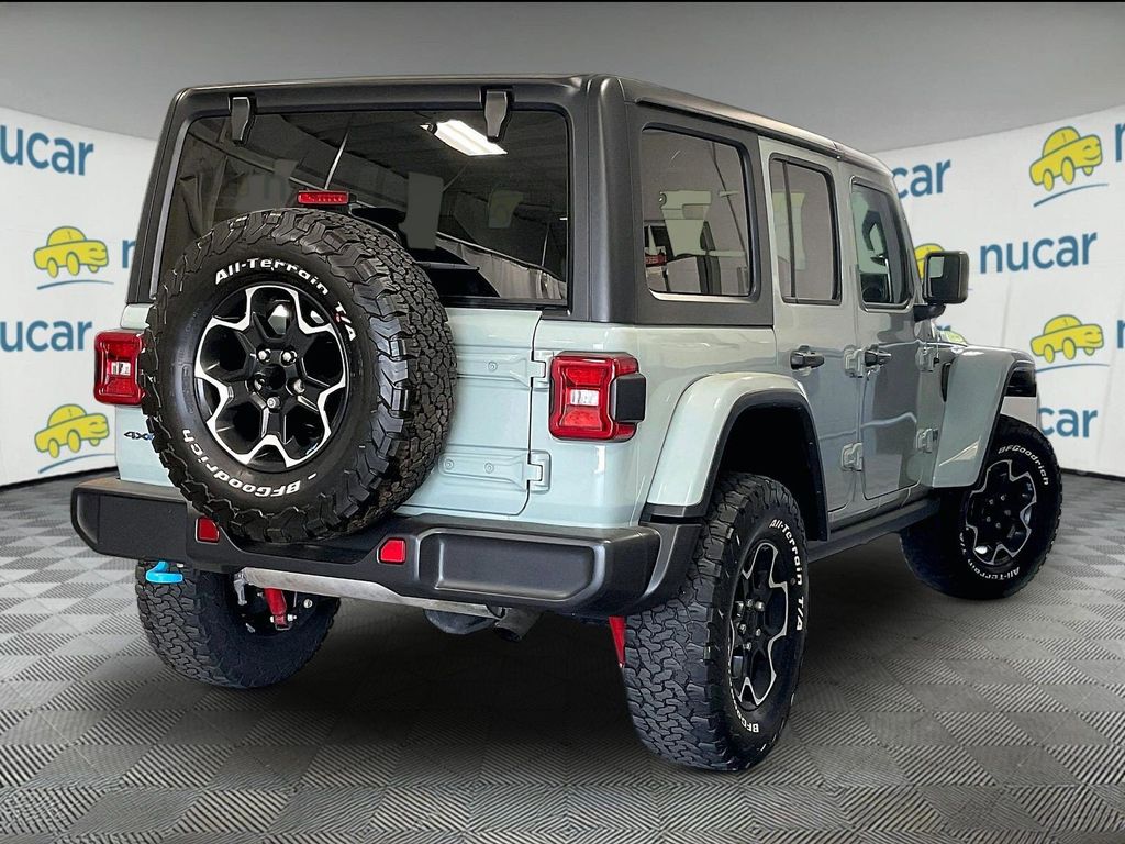 2023 Jeep Wrangler — photo 6