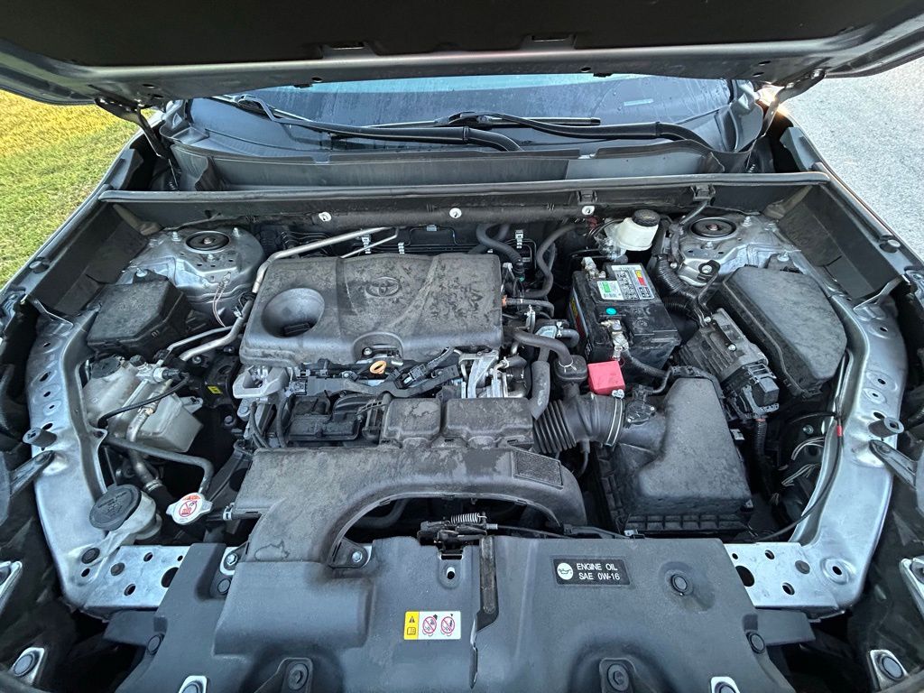 Thumbnail: 2021 Toyota RAV4 - 11
