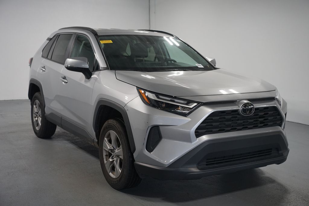 Thumbnail: 2024 Toyota RAV4 - 3