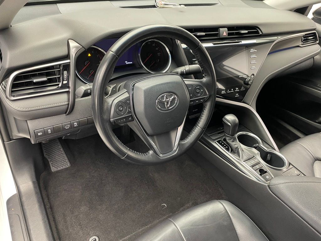 2019 Toyota Camry XSE 8