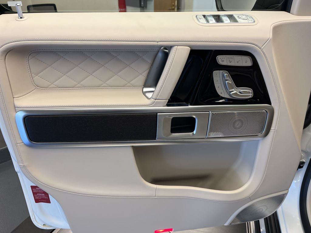 Thumbnail: 2025 Mercedes-Benz G-Class - 11