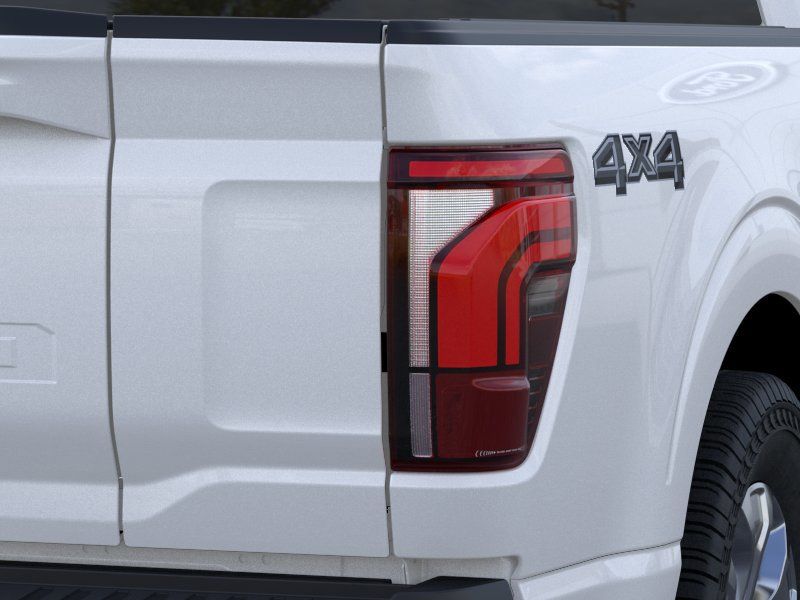 New 2026 White Ford Platinum image 22