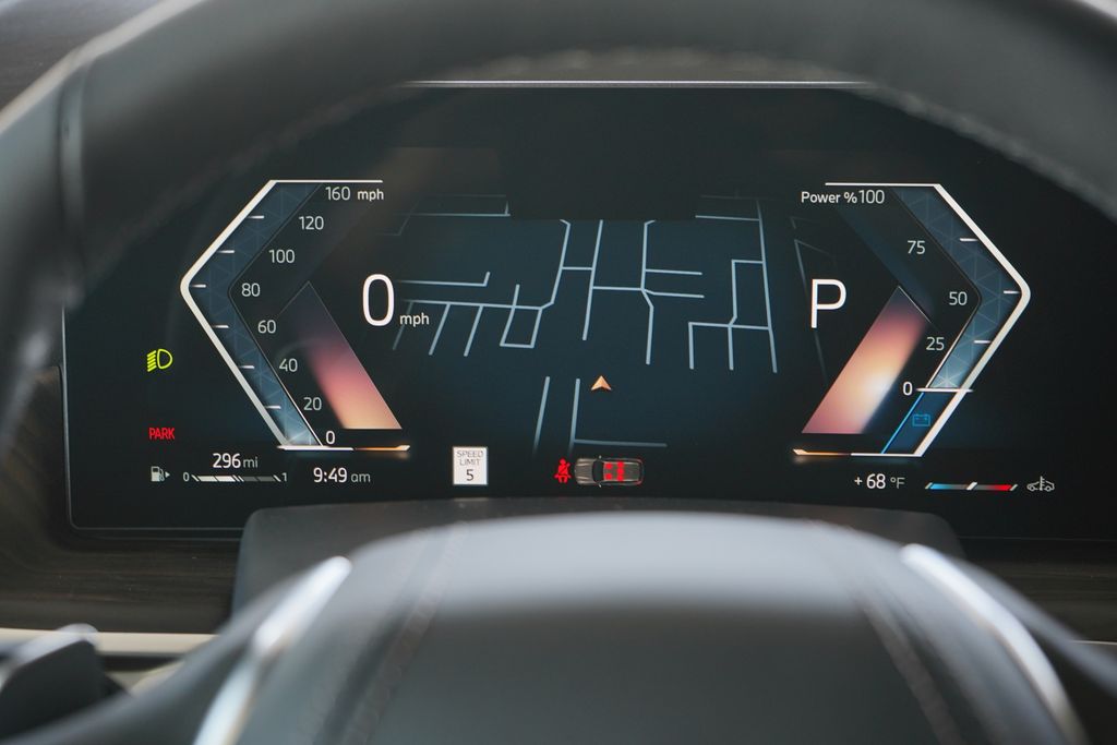 Thumbnail: 2026 BMW X5 - 16