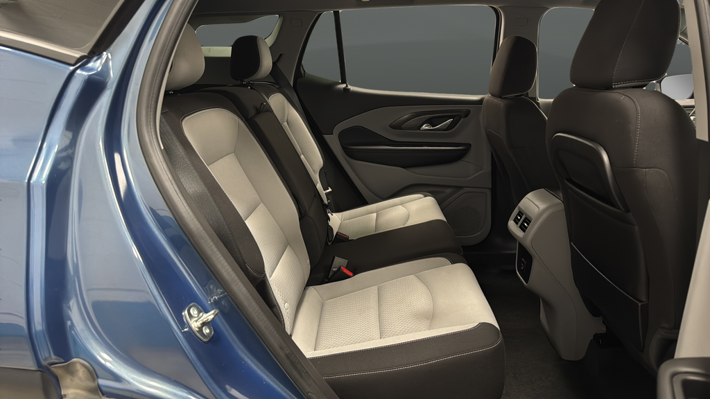 Used 2024 Downpour Metallic GMC SLE image 25